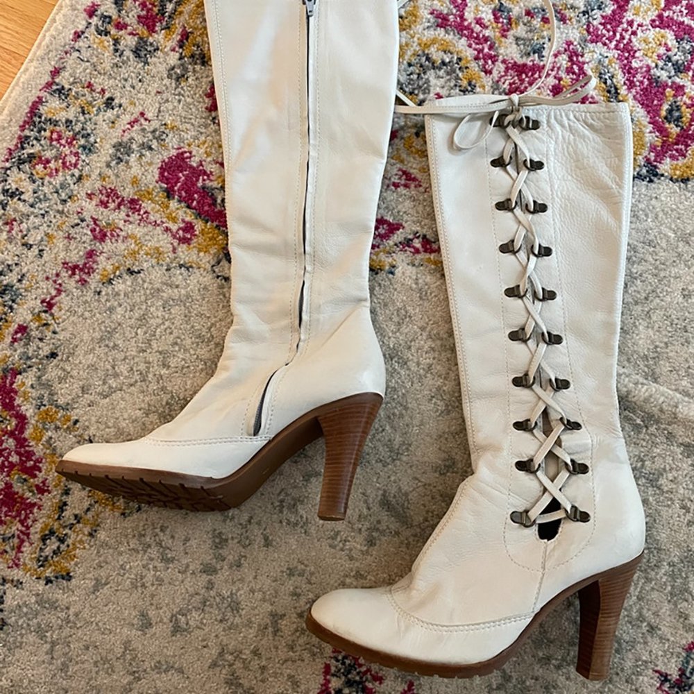 Designer White Lace Up Tall Boots I 9
